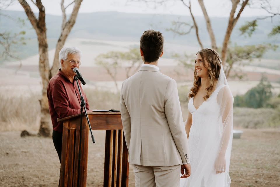 Jonathan Payne The Wedding Celebrant marriage officer in Durban KZN with over 30 years experience